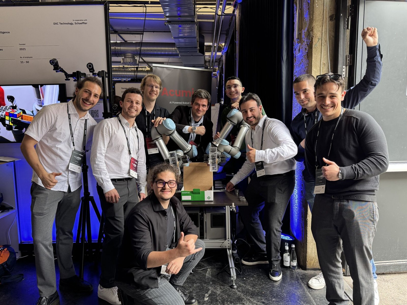 Acumino, DXC Technology and Schaeffler team celebrating the Plug and Play Global Innovation Award